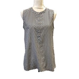 Violet & Claire White/Black Sleeveless Top